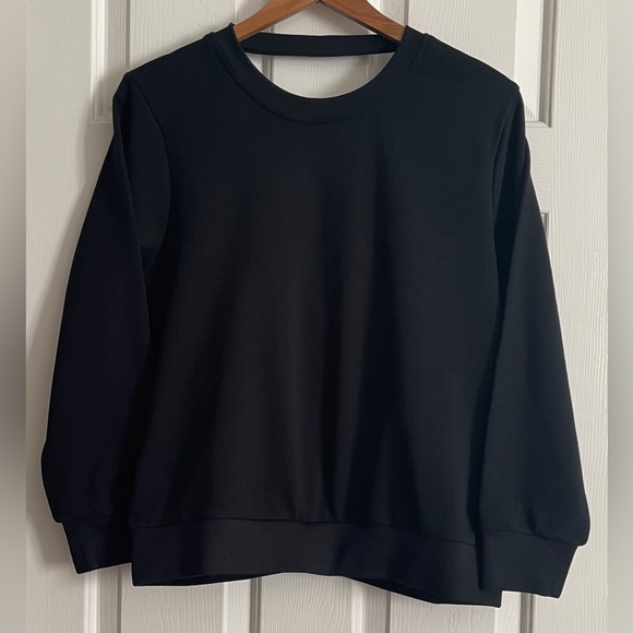 Hudson Knotted Cutout Back Sweatshirt | NWT | Large - Picture 6 of 11